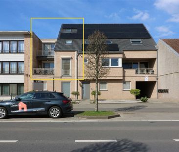 Ruime triplex, zonnig terras, carport nabij centrum - Photo 5