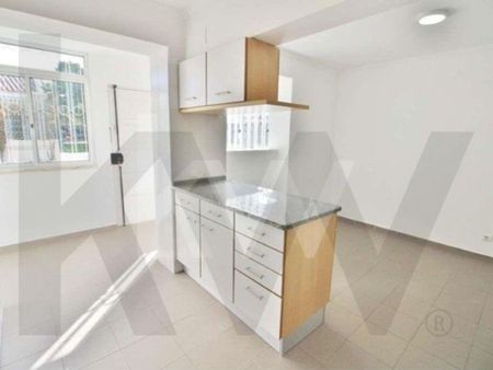 4 room luxury House for rent in Oeiras, Portugal - Photo 3