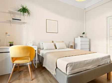 Avenida de Sidónio Pais, Lisbon, Lisbon 1050-215 - Photo 5