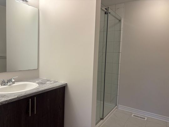 For Lease - 1906 Haiku Street, Barrhaven, Ontario - Photo 1