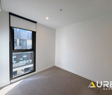 Your Urban Cosy Home Awaits in South Melbourne - Photo 3