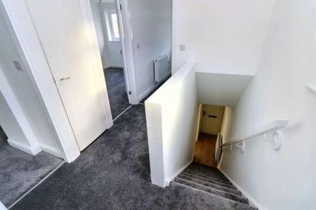 Hinckley Road, St. Helens, WA11 - Photo 4