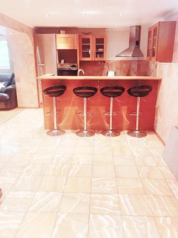 Lägenhet i villa uthyres - Photo 4