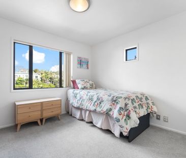 Modern 1-Bedroom Apartment in AlbanyÃ¢€™s Premier Complex - Photo 3