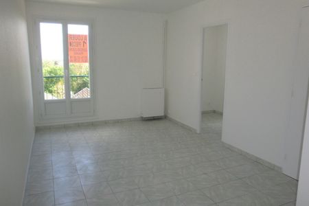 MONDEVILLE - Appartement 1 pièce - Photo 2