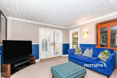 3 bedroom semi-detached house to rent - Photo 3