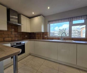 Chiltern Court, Station Road, New Barnet, EN5 - Photo 6