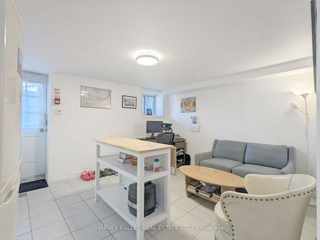 For Lease - 107 Concord Avenue Unit# Basement Rear, Toronto, Ontario - Photo 2