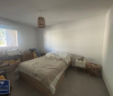 Location Appartement 2 pièces 42m² SETE 34200 - Photo 3