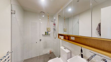 Stylish Urban Living in the Heart of Northcote - Photo 4