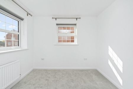 3 bedroom detached house to rent - Photo 4