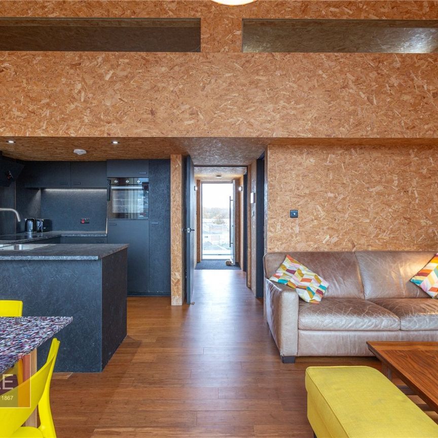 Little Bishop Street, - Photo 1