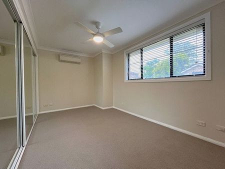 Well Presented Two Bedroom Townhouse! - Photo 4