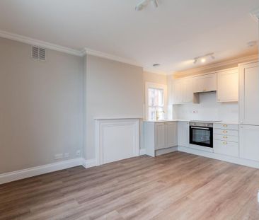 1 bedroom flat to rent - Photo 6