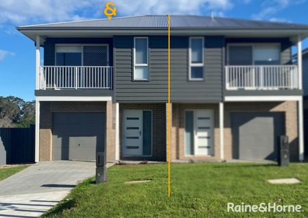 Modern Townhouse Living by the Shoalhaven River - Photo 2