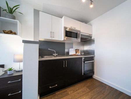 Studio to rent - Photo 5