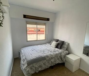 Carrer Joan Lluis Vives, Manises, Valencian Community 46940 - Photo 4