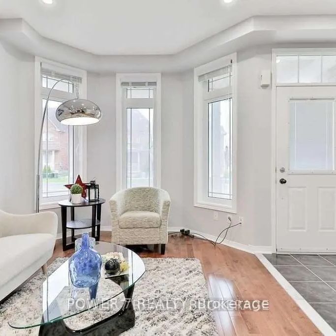 253 BUR OAK AVENUE - Photo 1