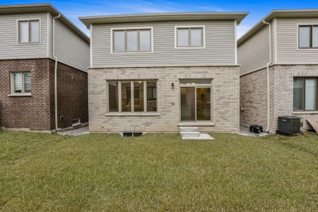 For Lease - 11 Gemini Drive, Barrie, Ontario - Photo 4