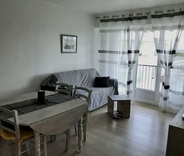 : Appartement 65 m² à MONTROND LES BAINS - Photo 2