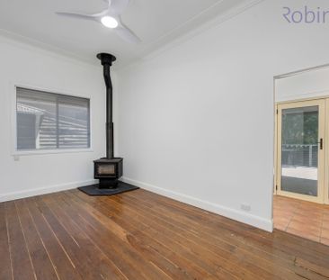 Inviting home in the heart of Maryville - Photo 6