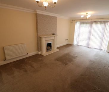 4 bedroom semi-detached house to rent - Photo 1