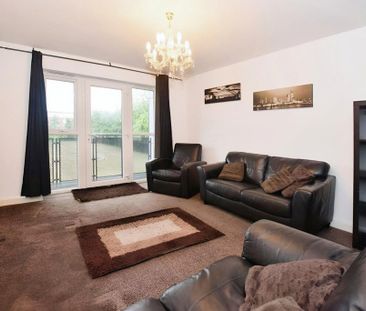 2 bedroom flat to rent - Photo 3