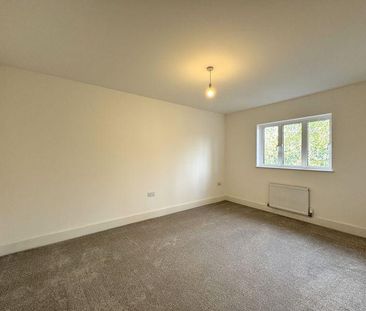 3 bedroom end of terrace house to rent - Photo 6