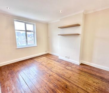 4 Bed Terraced House, Highbarrow Road, CR0 - Photo 5