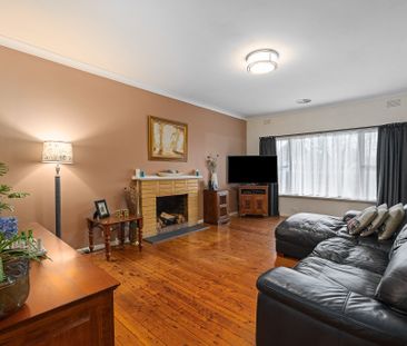 Convenience At Your Doorstep - Photo 1