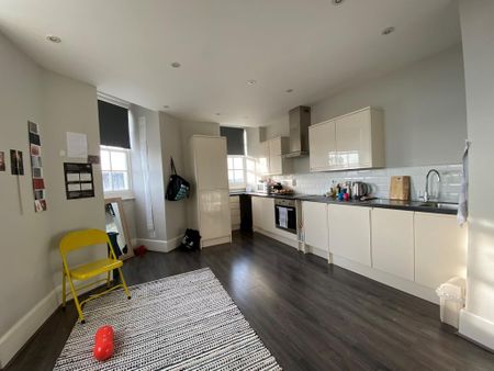 1 bedroom apartment to rent - Photo 4