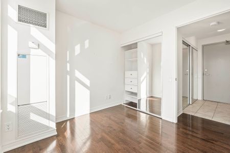 For Lease - 60 St Clair Avenue Unit# 1101, Toronto, Ontario - Photo 4