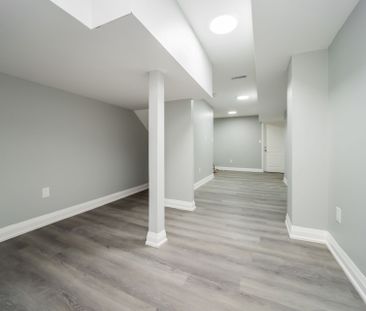 For Lease - 67 Ten Pines Road, Vaughan, Ontario - Photo 4