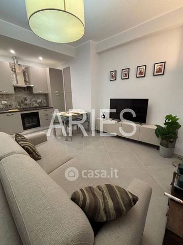 Bilocale in Affitto in Via Costantino a Roma - Foto 2