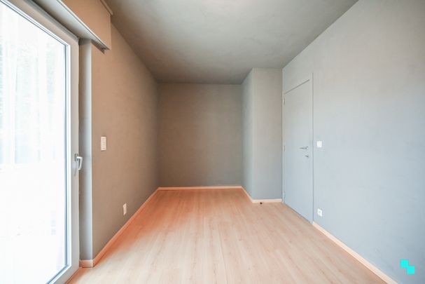 Tweeslaapkamerappartement nabij centrum Oostrozebeke - Photo 1