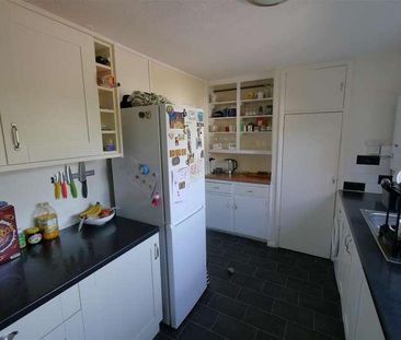 Rock Close,southwick, BN42 - Photo 6