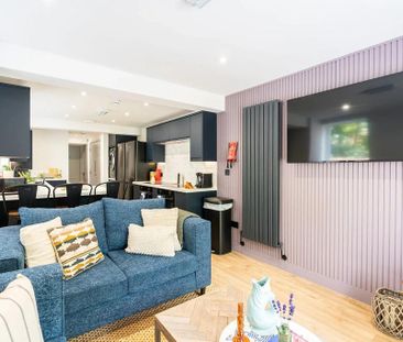 9 bedroom house to rent - Photo 1