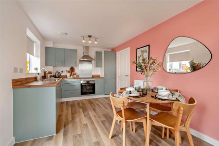 3 bedroom semi-detached house to rent - Photo 5