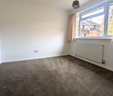 North Baddesley Cedar Crescent Unfurnished - Photo 4