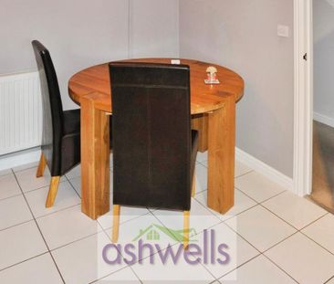 4 bedroom semi-detached house to rent - Photo 2
