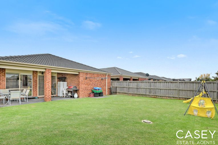 102 William Thwaites Boulevard, Cranbourne North - Photo 5