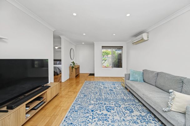 Central & Convenient! - Photo 1
