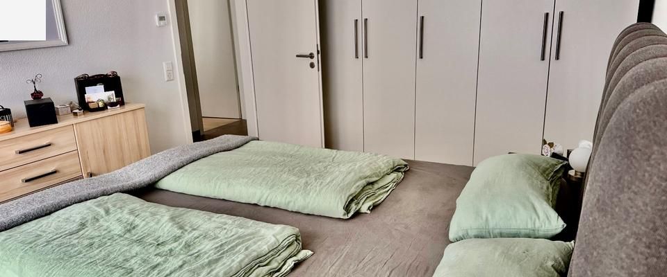 Neubau 4,5-Zi Wohnung mit Balkon inkl. Küche & 2 Tiefgaragenpl. - Photo 1