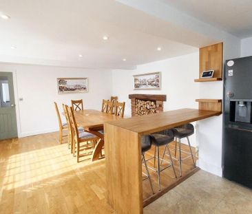 4 bedroom farm house to rent - Photo 1