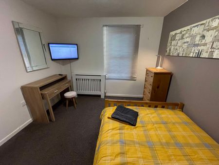 mini HMO room 2 - Photo 4