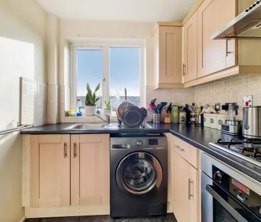 1 bedroom flat to rent - Photo 5