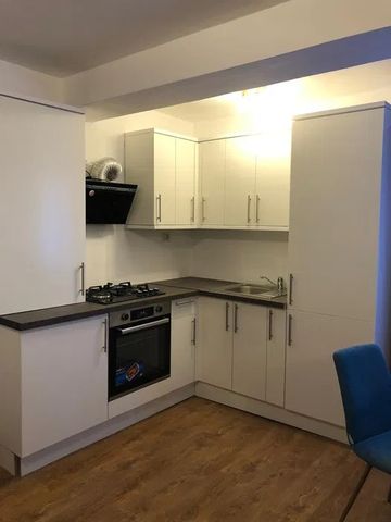Apartament cu 2 camere, zona Tatarasi-Ateneu - Fotografie 4