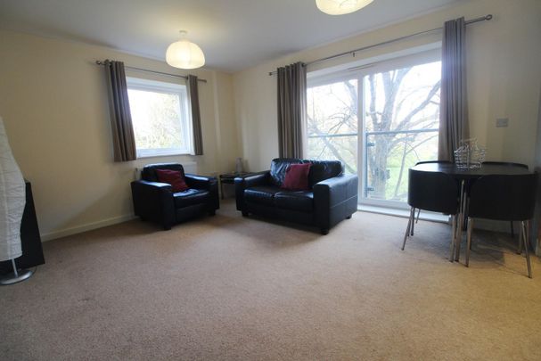 Priory Point, Reading, RG30 3ES - Photo 1