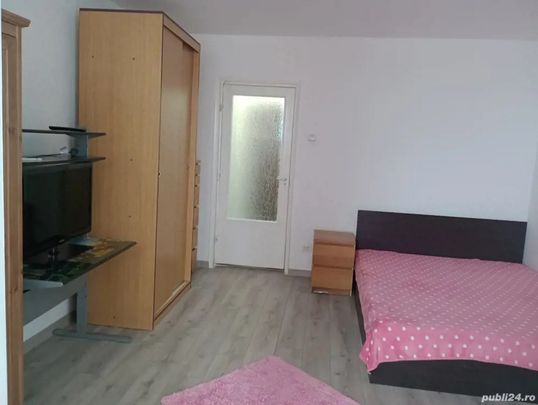 Eroii revolutiei etaj 7 giurgiului progresul - Fotografie 1