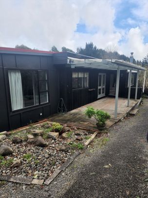 196 Main Road South - Photo 1